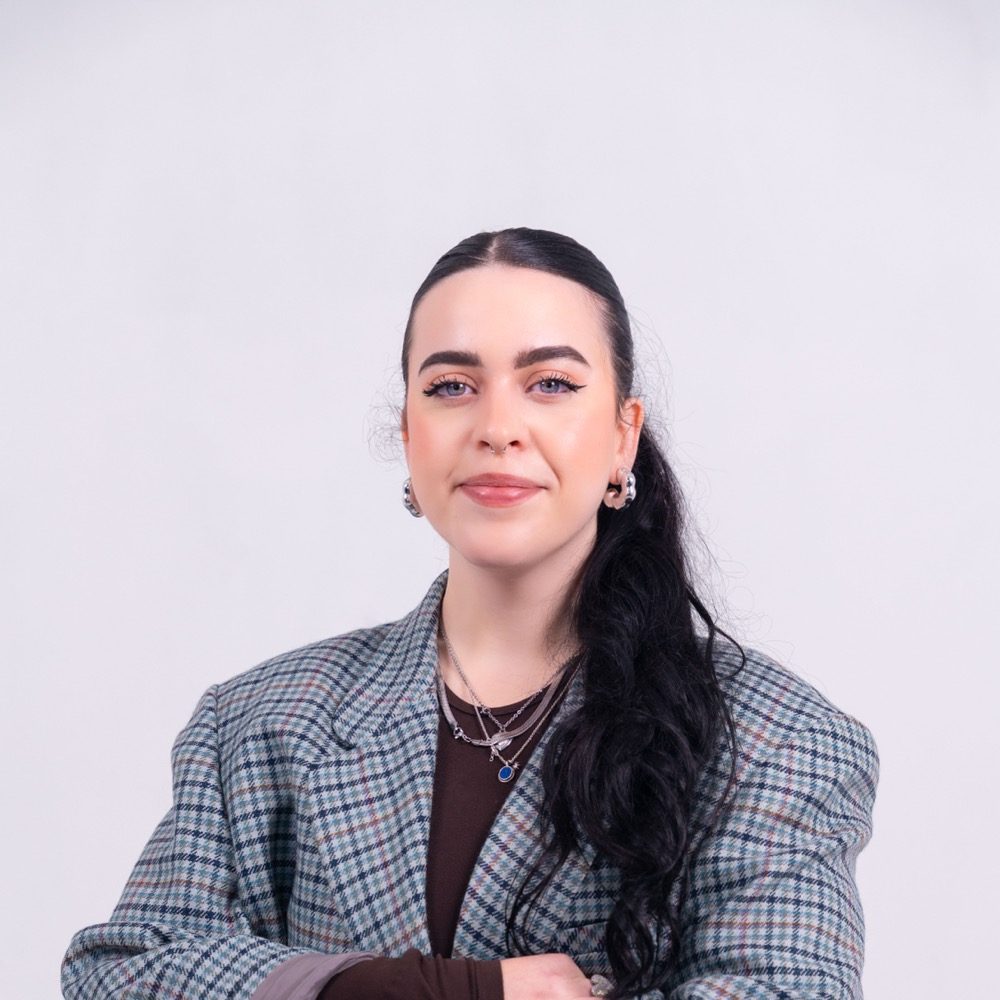 Maria, graphic designer